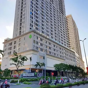 Genius Apartment River Gate Center 호치민